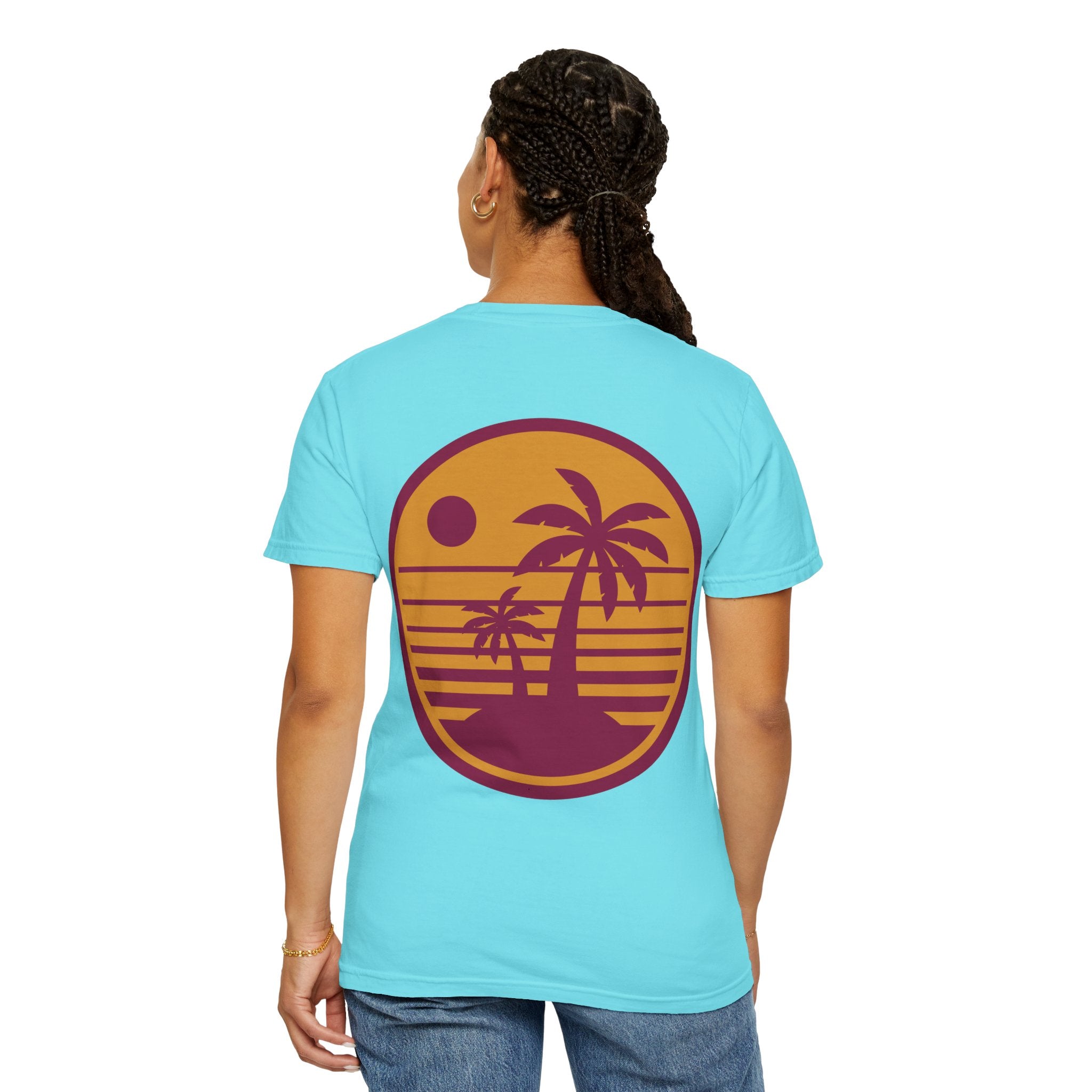 Sunset Palm Tree Unisex T-Shirt | Soft Beach Vibes | Perfect for Summer, Vacations, Gifts, Beach Days, Relaxation